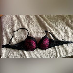La Senza A36 bra. Willing to bundle